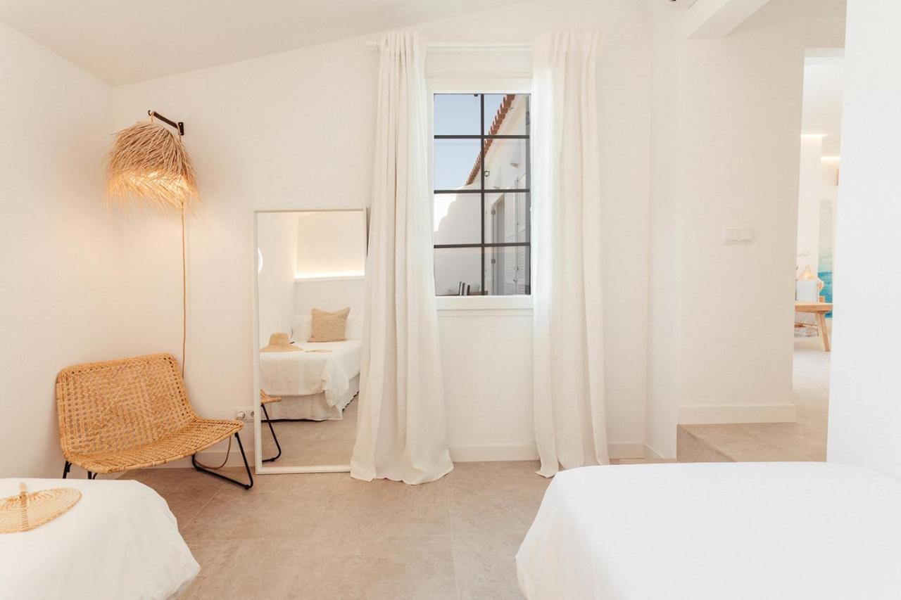 Apartamento Las Golondrinas Arenal - Adults Only Arenal d'en Castell Zewnętrze zdjęcie